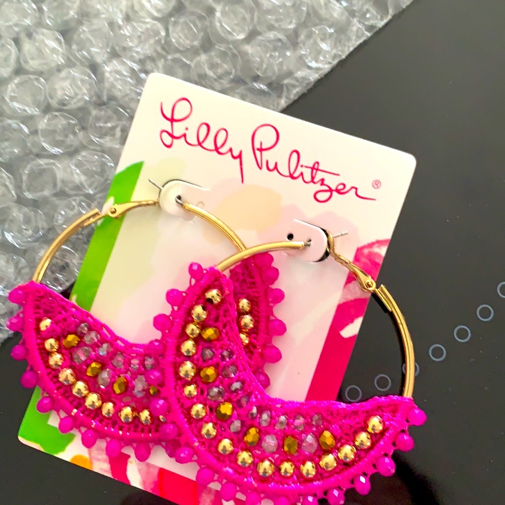 LILLY PULITZER STATEMENT EARRINGS